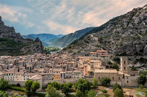 village alps|village alpes de haute provence.